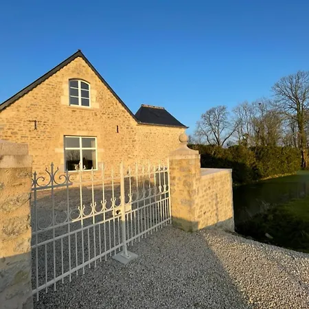 De La Baumee Holiday home Hiesville